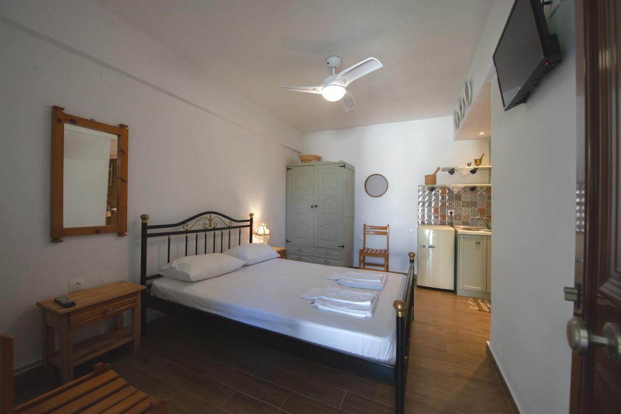 Apartamento Mala - Μάλα Afytos Exterior foto